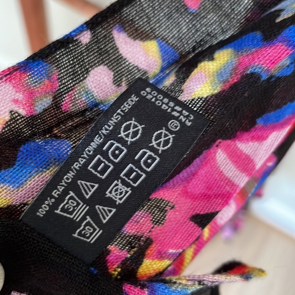 Stella & Dot Scarf - Picture 6 of 6